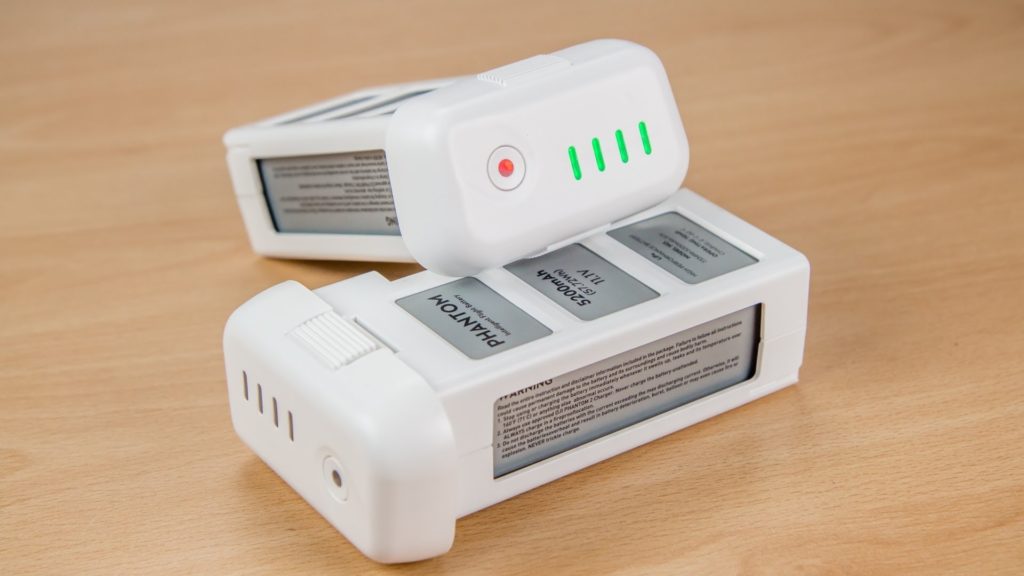batteria phantom 4 non si accende Batterie del DJI Phantom: uso e manutenzione